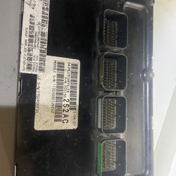 Computadora Caraban 2010