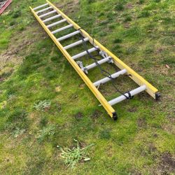 Single  11 Foot Piece Of Fiberglass Ladder