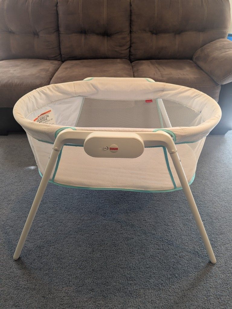 Fisher Price Portable Bassinet