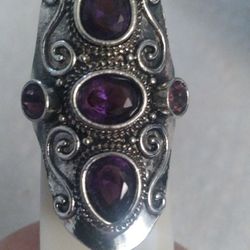 Women Beautiful Ring