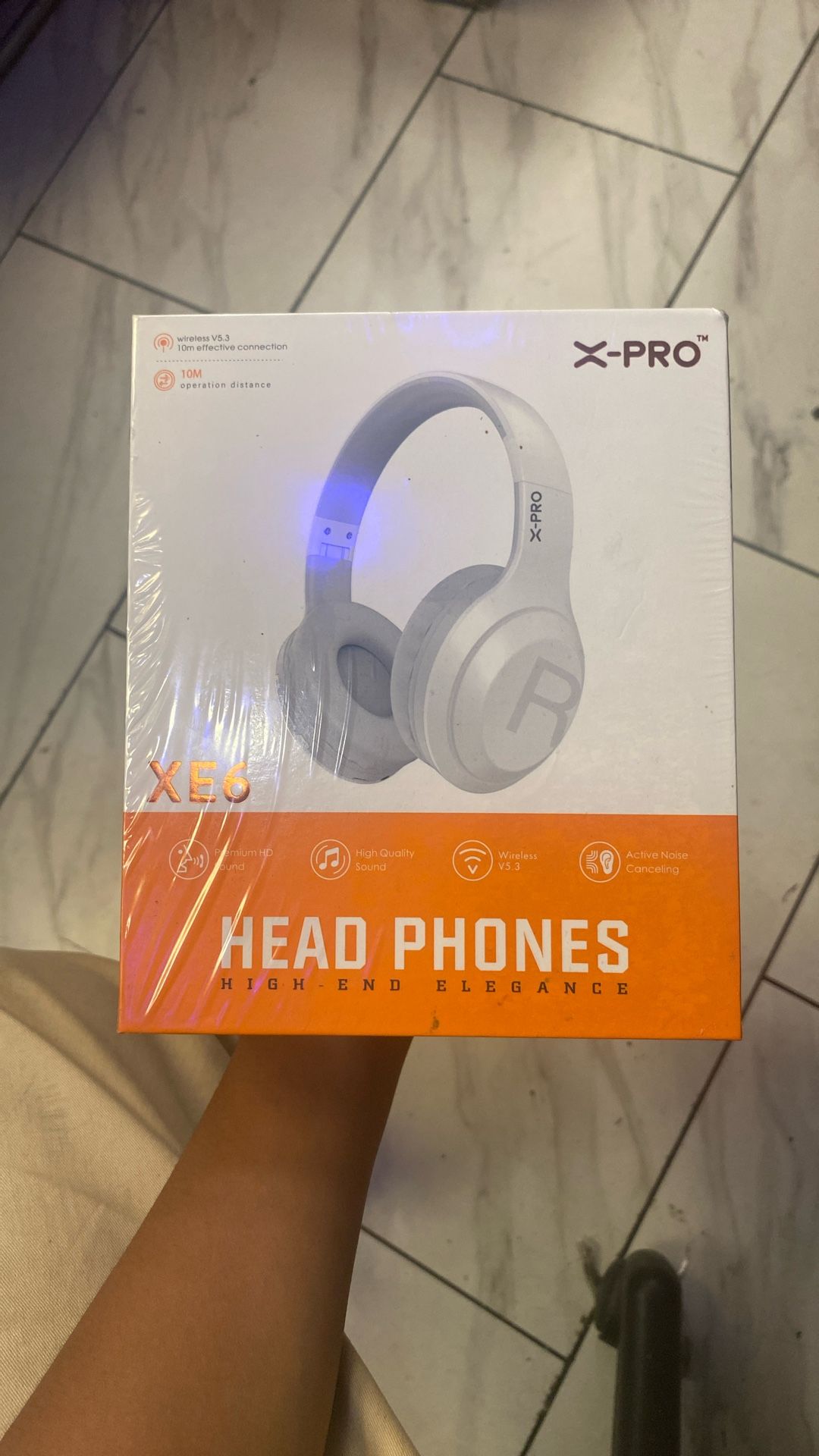HEAD PHONES