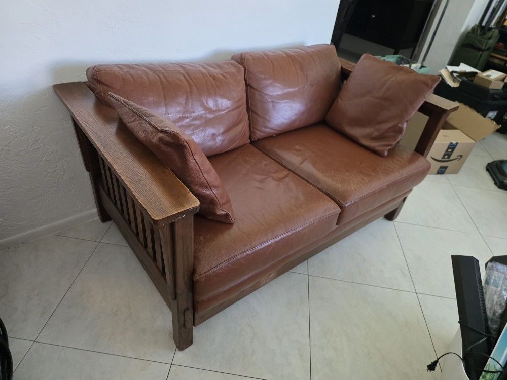 Mission Style Top Quality Leather Loveseat 60 in Across $100