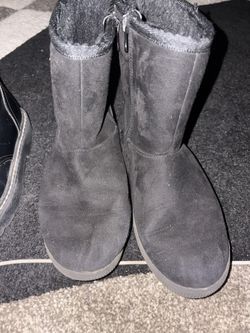 Size 2 Girls Boots 
