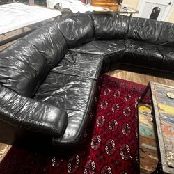 Black Leather Sectional Couch