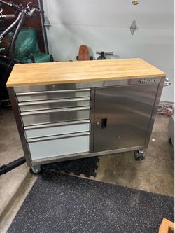 Stainless rolling tool chests