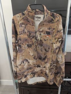 Sitka lined pullover