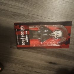 Living Deaddoll