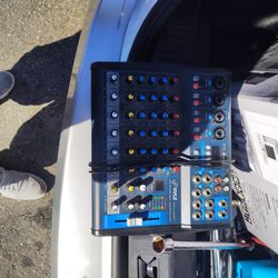 Audio Mixing Console