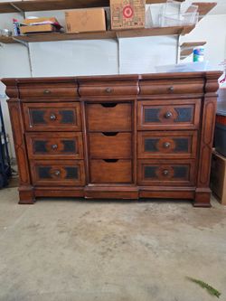 Dresser and nightstand
