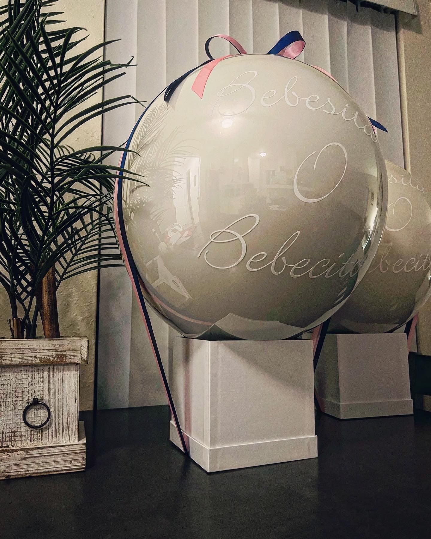 Mess Free Gender Reveal Balloon