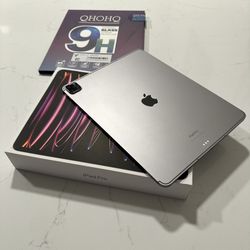 iPad Pro 12.9” (6th Generation) 256GB WiFi + Cellular