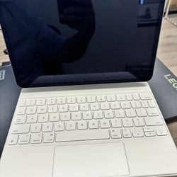 iPad Pro 10 Inch With Magic Keyboard