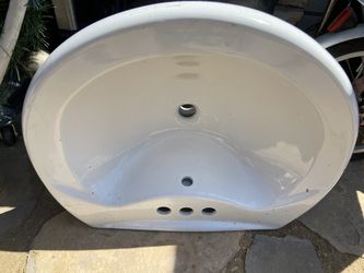 ceramic sink/lavamanos