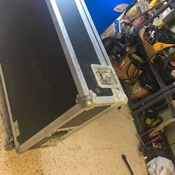 Road Case  For 40 Chanel Mixer Hallen Heat Or Any