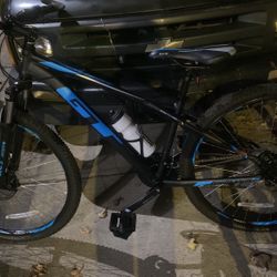 Aggressor Pro Bike In Great Shape