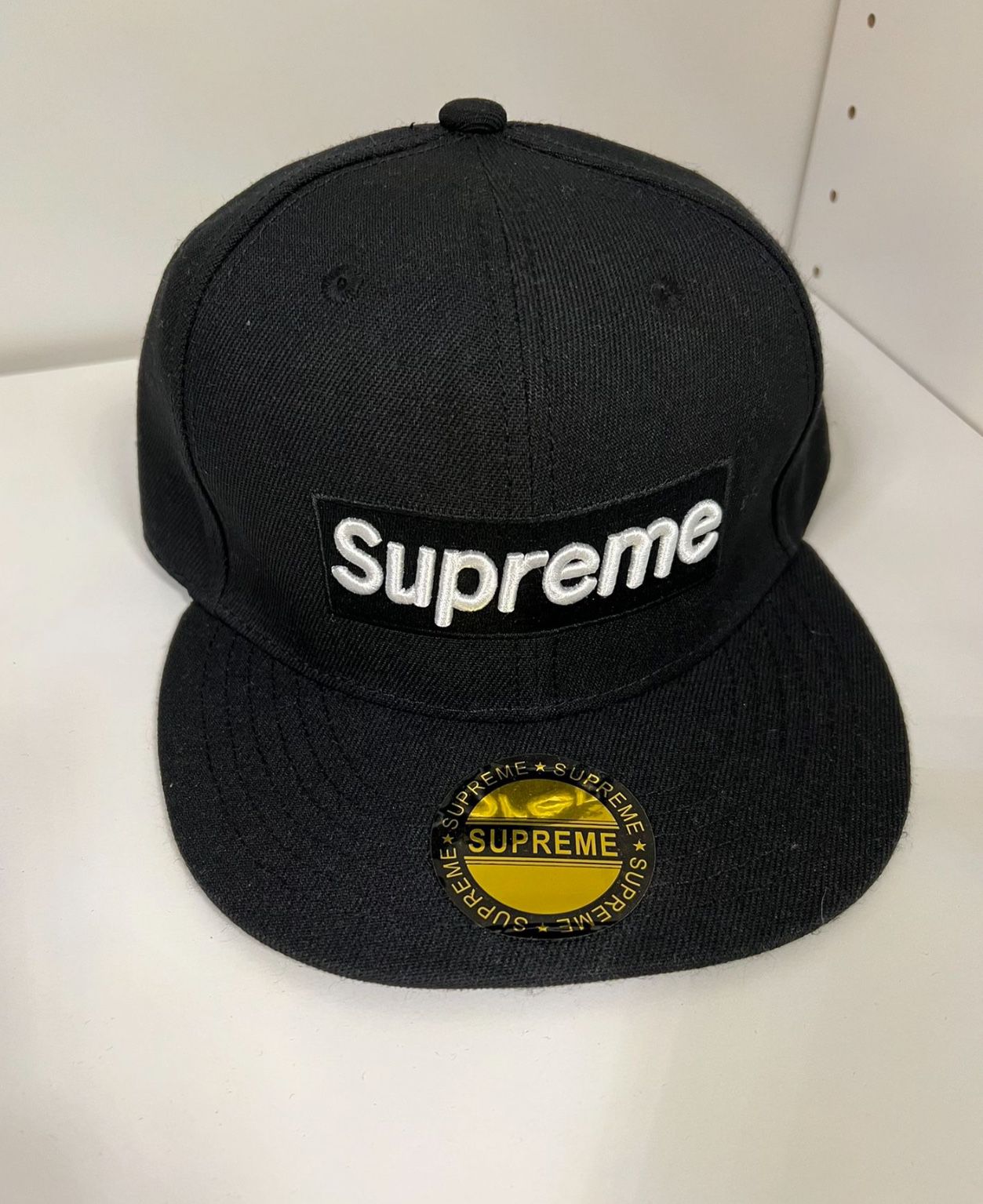 Men’s Hat supreme SnapBack $60 New