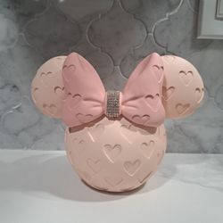 Minnie Mouse 