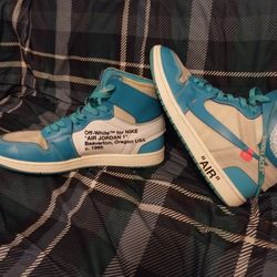 Off-White Jordan 1 Retro Highs