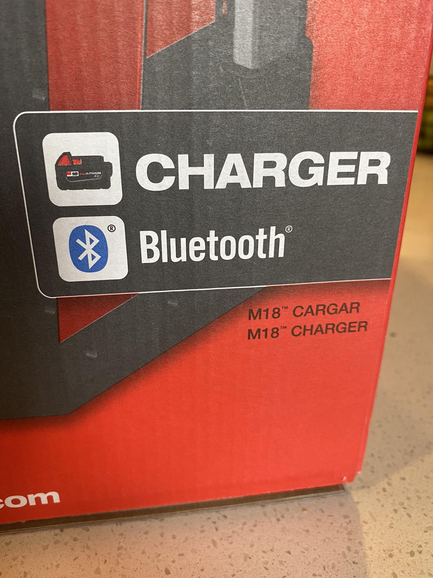 Milwaukee M 18 Radio Changer Bluetooth Condition New Price Firm Home & Garden