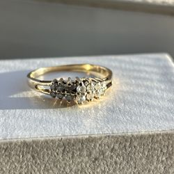Stunning, Single Owner 10 K Yellow Gold Diamond Band Ring