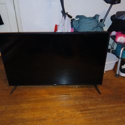 38 inch Onn Roku Tv