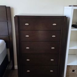 4 Piece Queen Bedroom Set With Mattress 