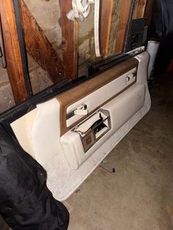 Cadillac Fleetwood Brougham Door panel