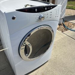 Kenmore Front Load Washer And Natural Gas Dryer 