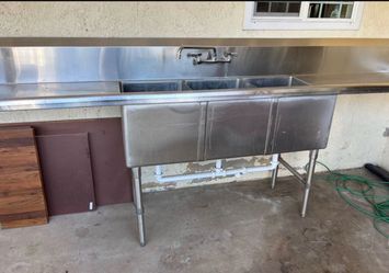 John boos 3 compartment sink