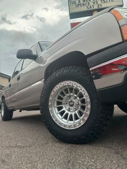 17" AXD Wheels and Tires 265/70/17 Kumho RT
