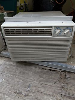 Air conditioner for wall