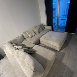 Cindy Crawford Monterey Sectional