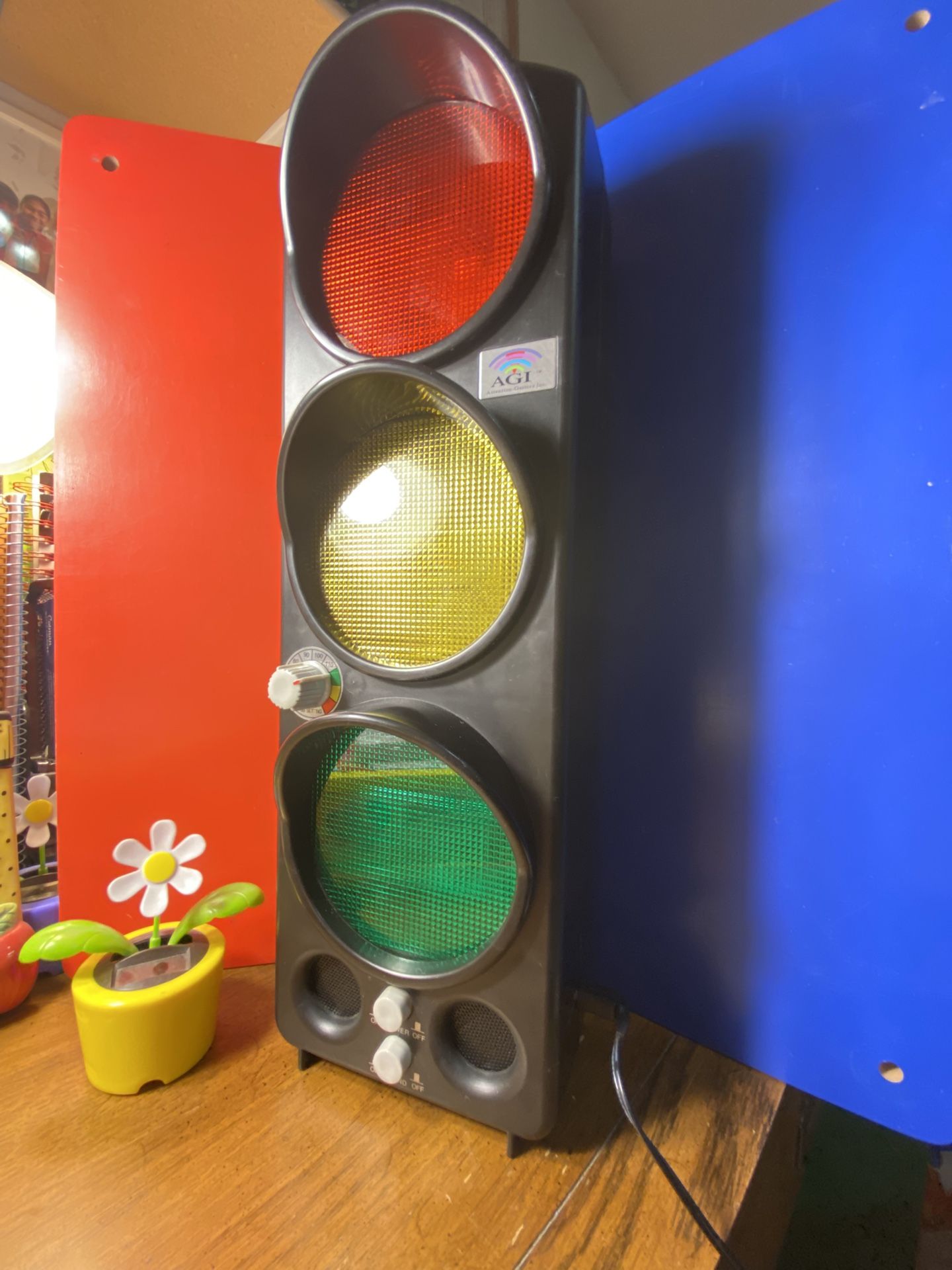 Original Yacker Tracker Classroom Noise Detector