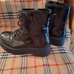 Women's boots 