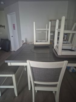 Free table