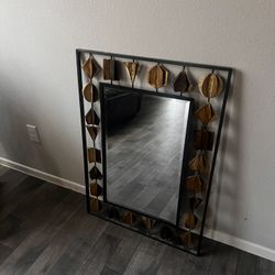 Modern Living Room Set – Coffee Table, End Table, Console Table & Decorative Mirror 
