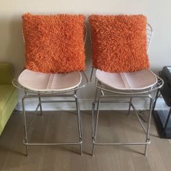 ****2 Modern Metal High Chairs ****