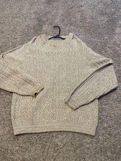 Sueter Oscar de la Renta $15 talla L