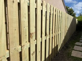 Fence Abrimos De Lunes a Domingo