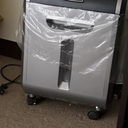 Paper Shredder 