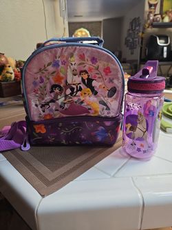 Disney luch bag tangle and cup