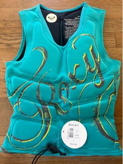 Women’s/girls Roxy ignite feather size small new with tags