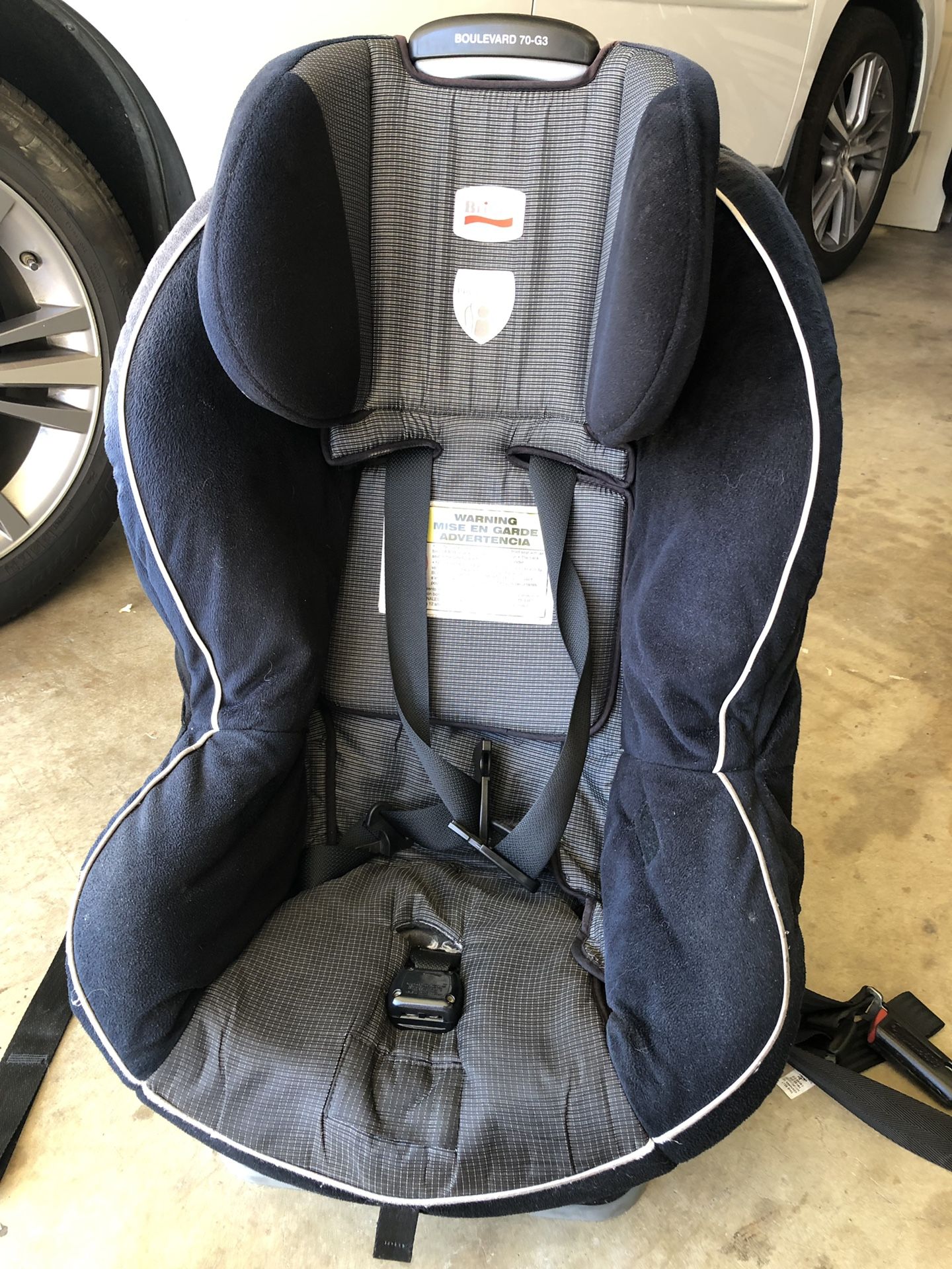 Britax reclining convertible car seat