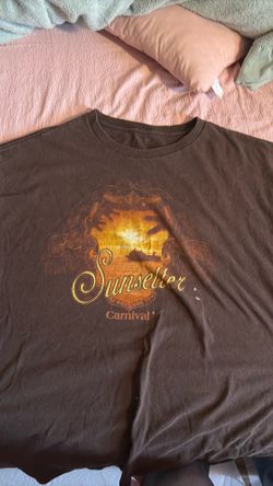 Large    Used   Sunsetter t shirt