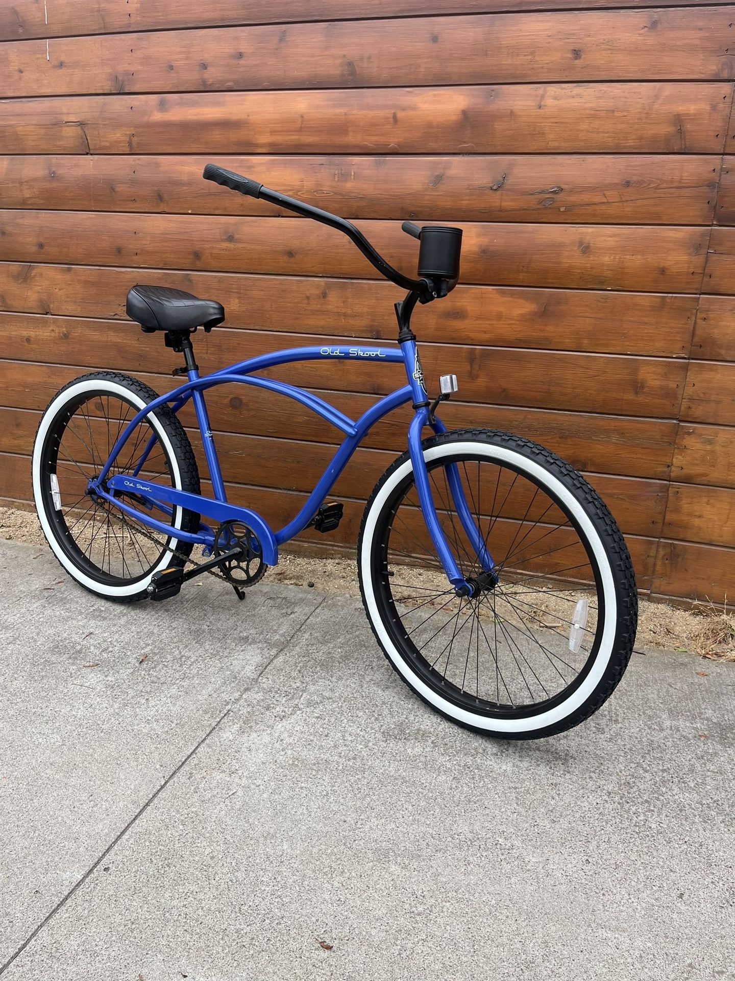 HBBC “ Old Skool “26 Inch Beach Cruiser Metallic Blue