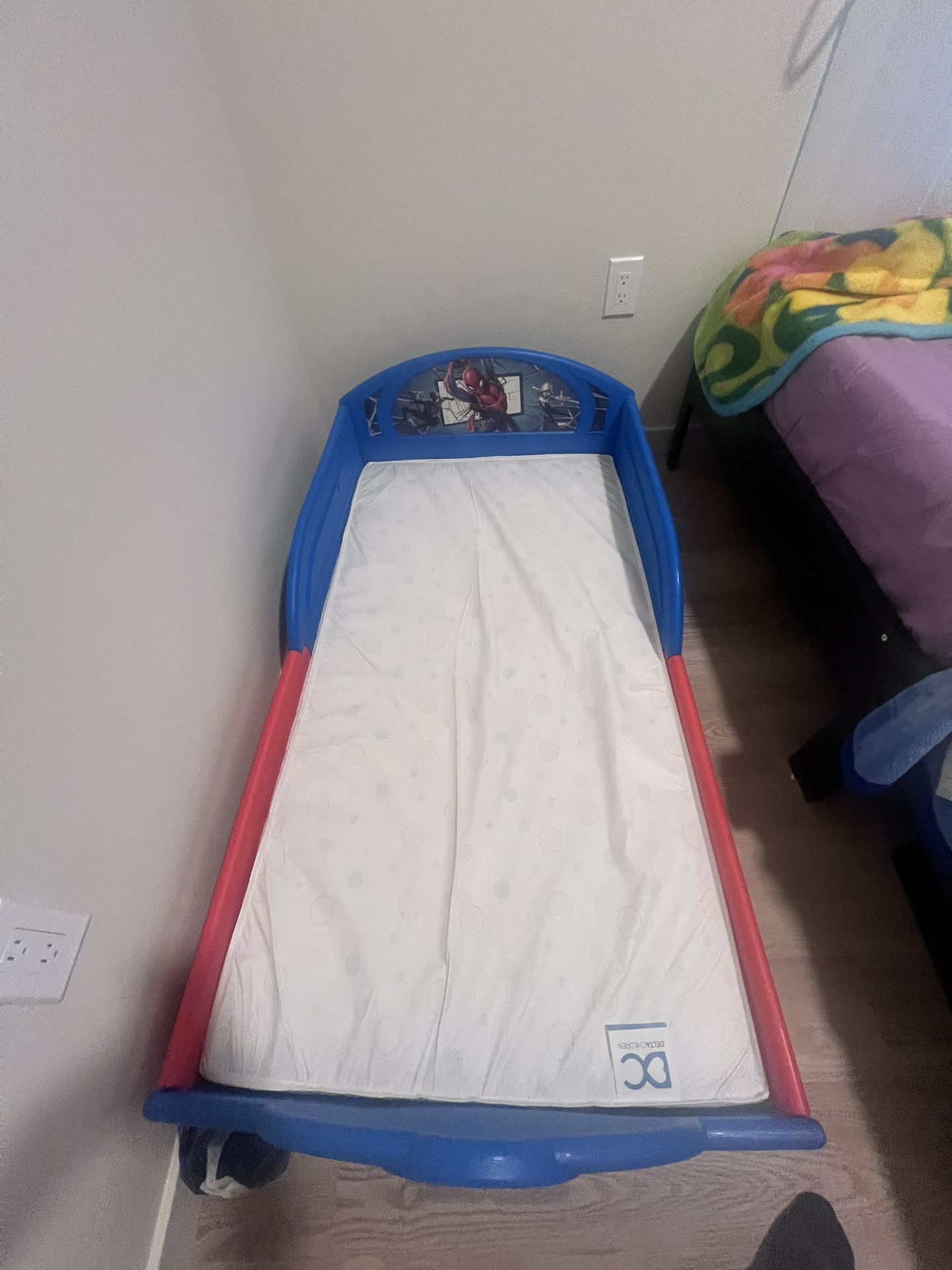 Spider Men Toddler Bed