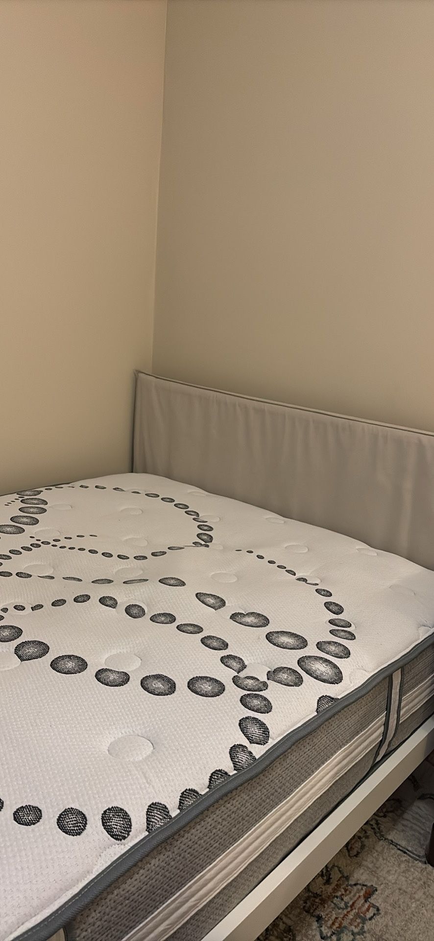 Full Mattress And Bed Frame 