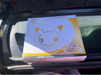 *NEW* Pokemon 30th Anniversary ETB