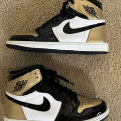 Jordan 1 Gold Toe 9