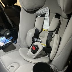 Maxi Cosi Pria Convertible Car Seat Infant Toddler - New In Box 